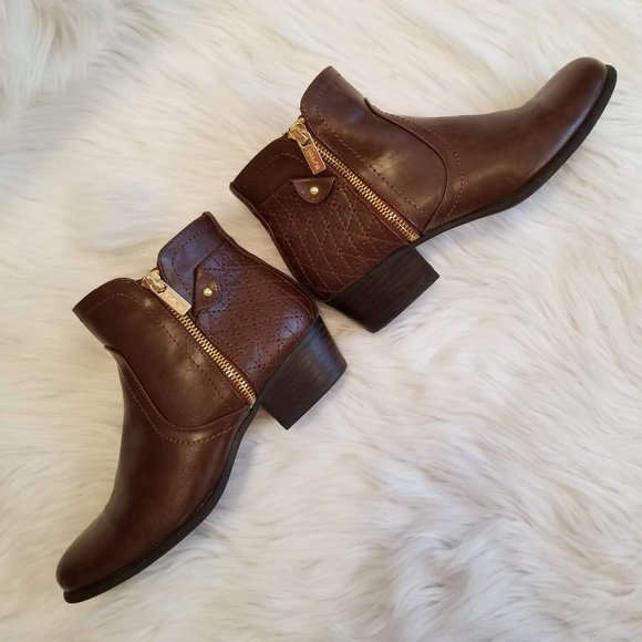 Unisa 'Unpatsie' Bootie - Picture 6 of 12